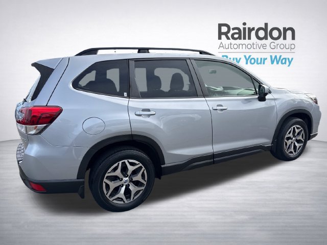Used 2021 Subaru Forester Premium w/ Popular Package #1 AWD/4WD image 7