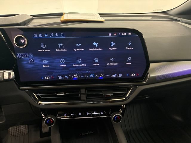 Certified 2025 Chevrolet Equinox EV RS w/ Convenience Package II AWD/4WD image 26