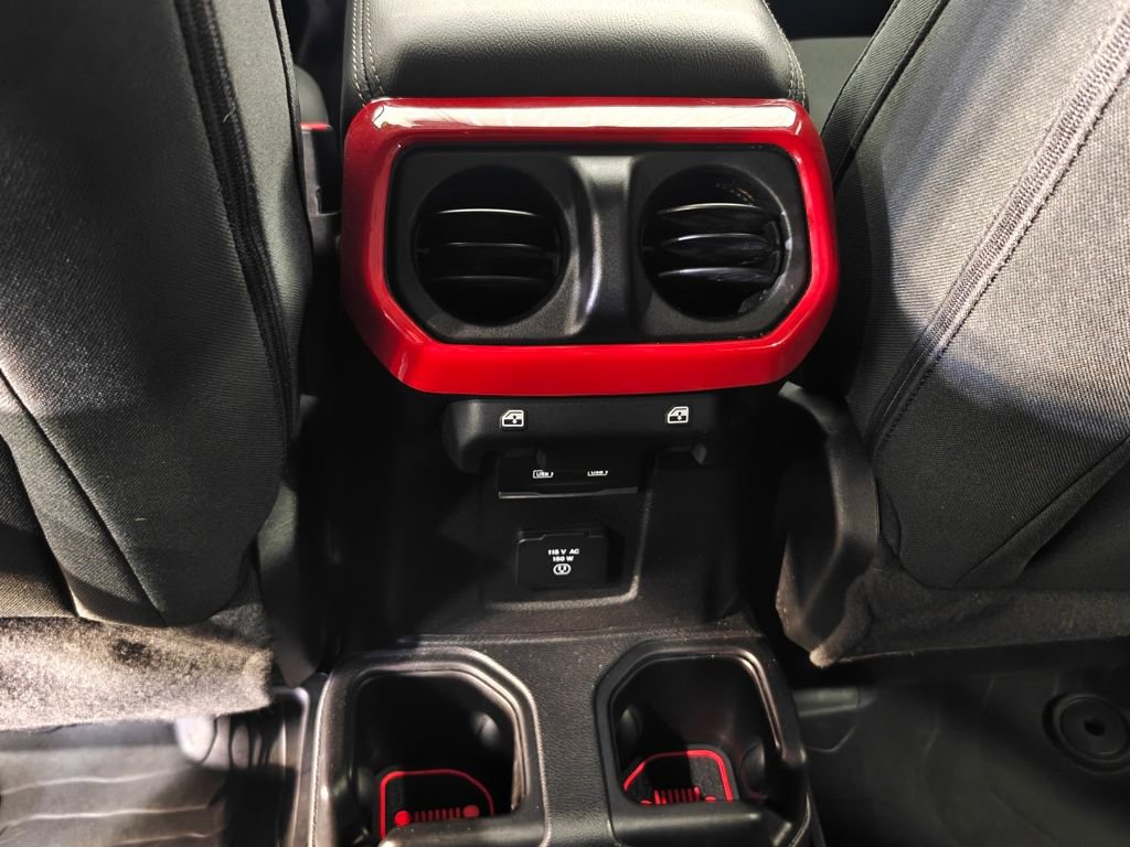 Used 2021 Jeep Wrangler Unlimited Sahara w/ Uconnect 4C Nav & Sound Group image 27