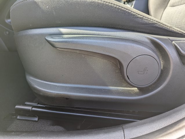 Used 2022 Hyundai Kona SEL w/ Cargo Package image 11