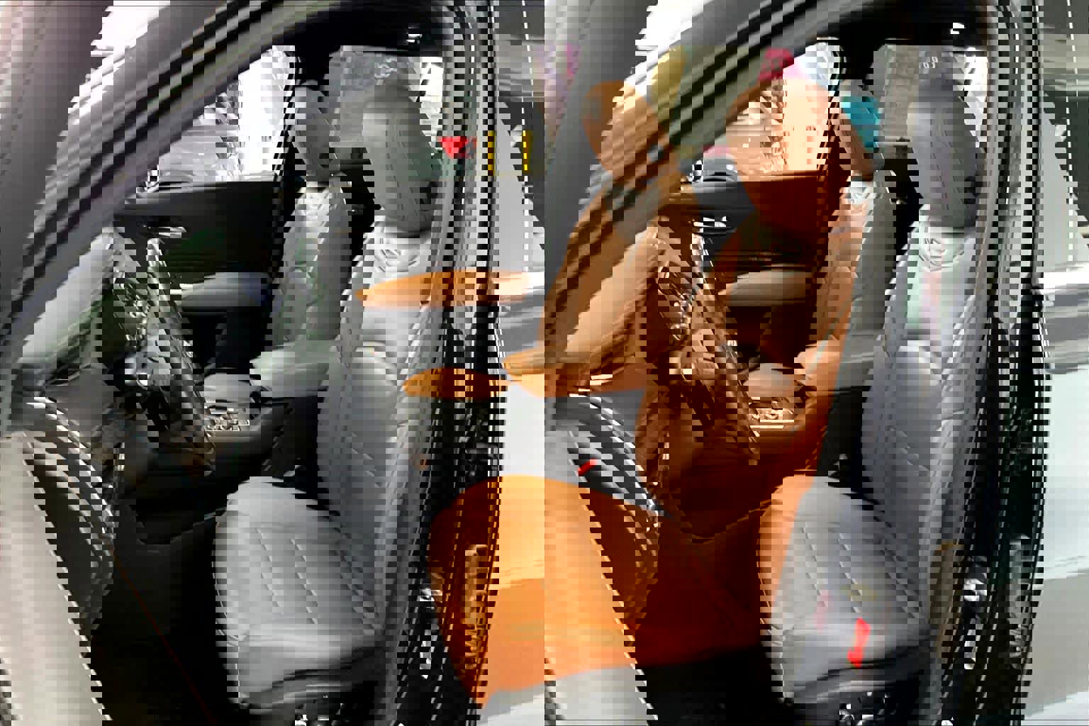 Used 2023 Cadillac XT4 Premium Luxury image 10