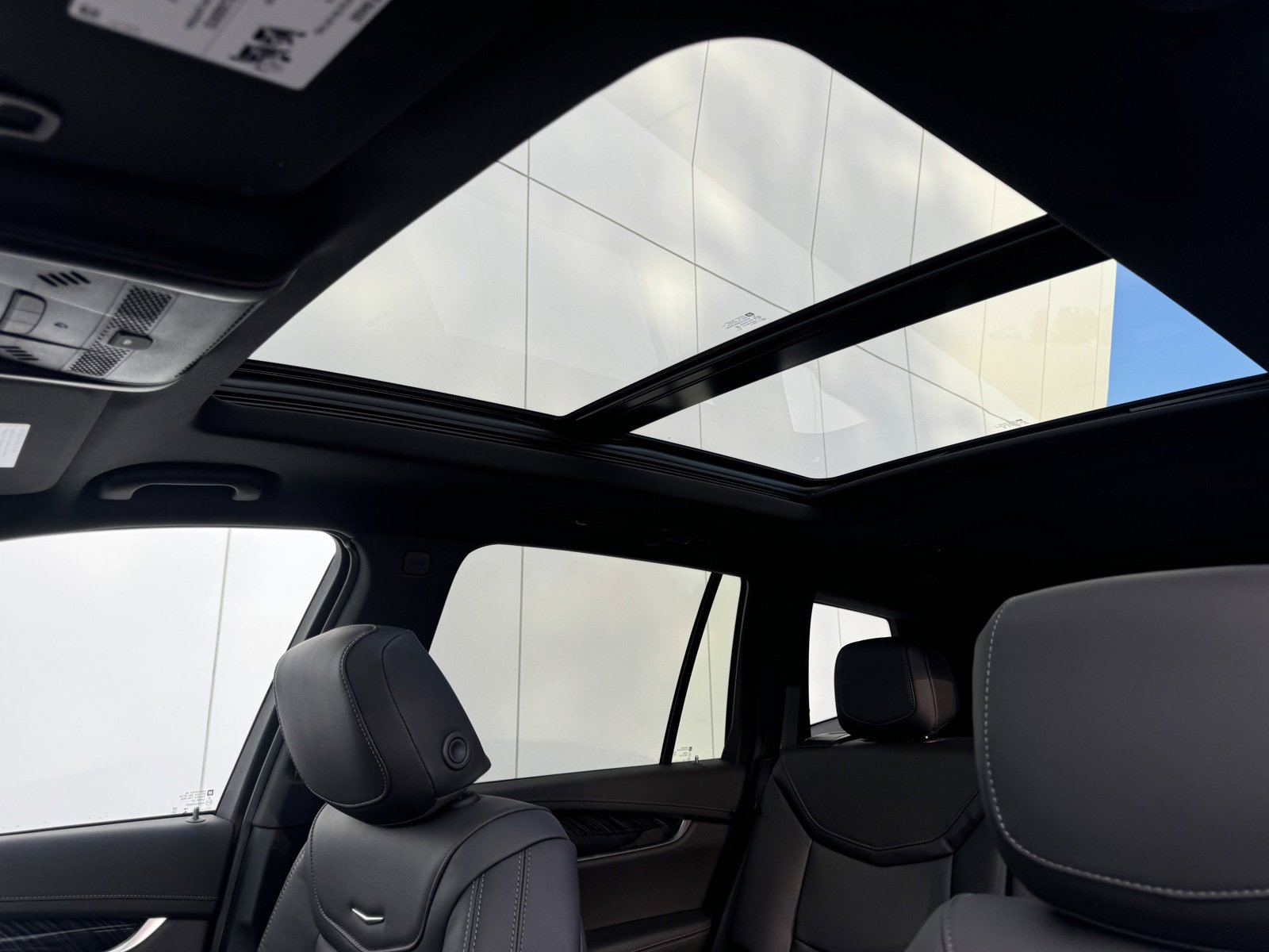 New 2025 Cadillac XT6 Premium Luxury w/ Technology Package image 14