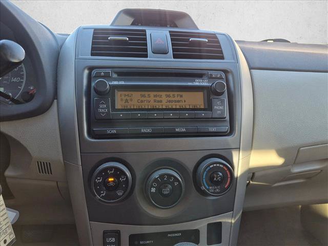 Used 2012 Toyota Corolla LE FWD image 9