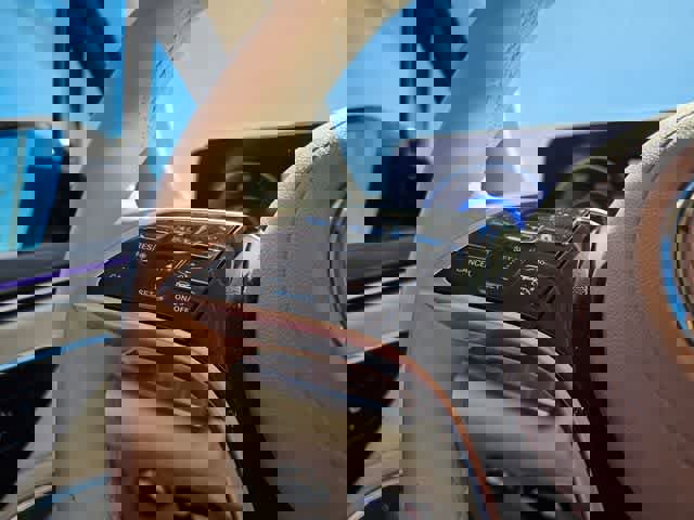 Used 2023 Mercedes-Benz EQS 450+ 4MATIC SUV image 24