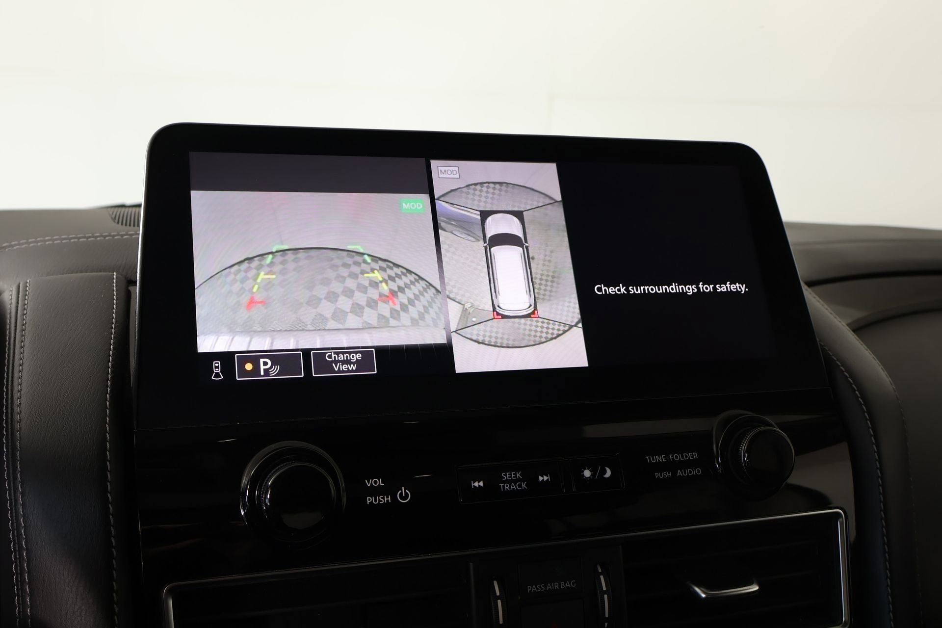 Used 2024 INFINITI QX80 Luxe image 6