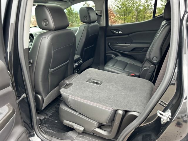 Used 2022 GMC Acadia SLT w/ Elevation Edition image 43