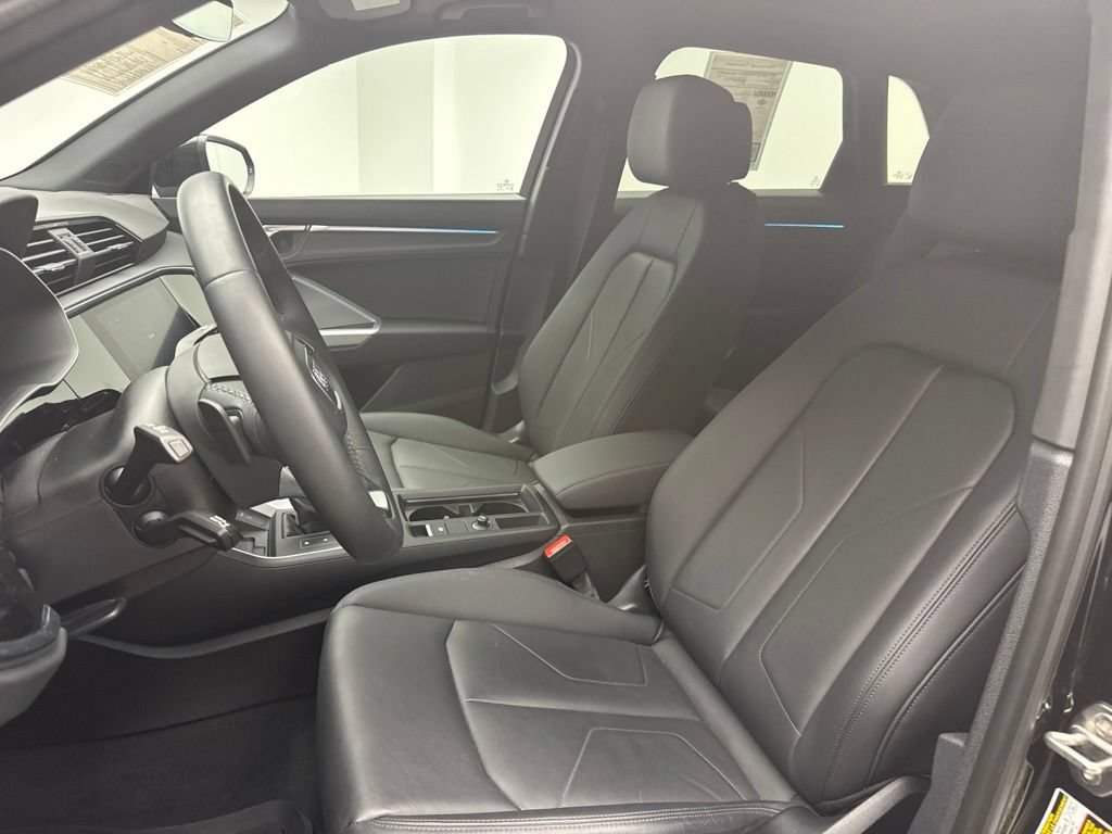 Used 2022 Audi Q3 2.0T Premium Plus AWD/4WD image 7