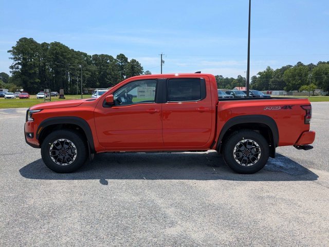 New 2025 Nissan Frontier PRO-4X w/ Black Accent Package image 7