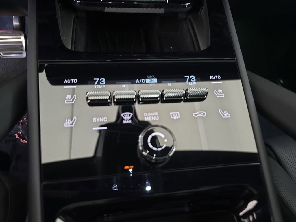 Used 2024 Porsche Cayenne S image 25