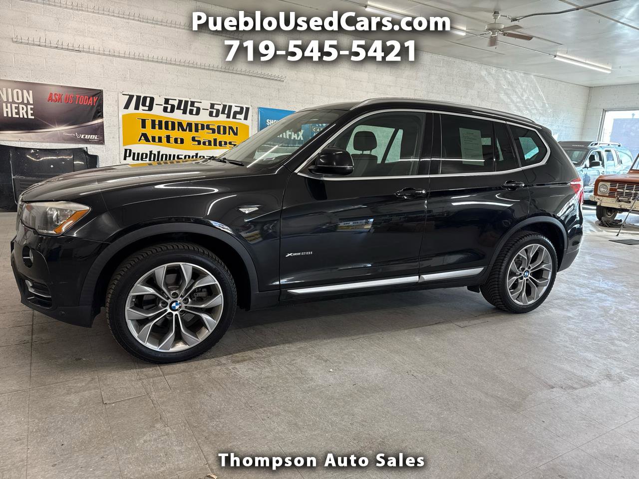Used 2017 BMW X3 xDrive28i image 1