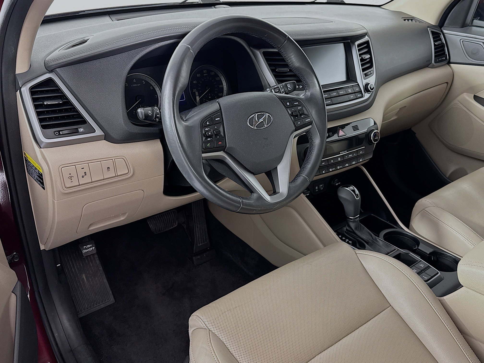 Used 2017 Hyundai Tucson SE Plus image 9