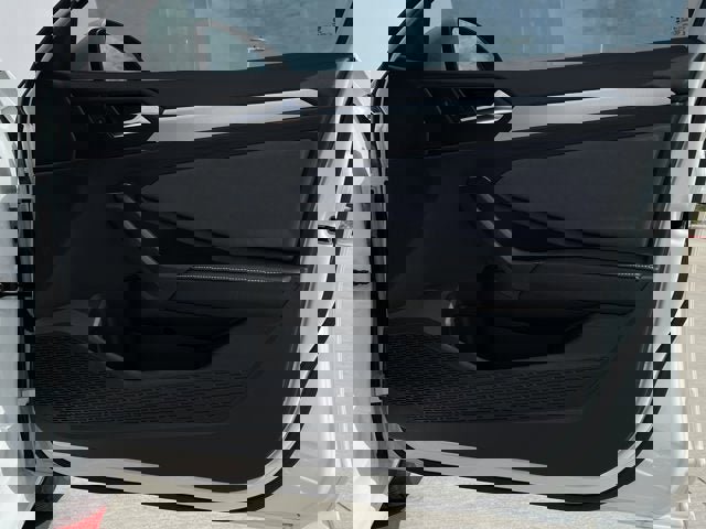 New 2025 Volkswagen Jetta SE image 22