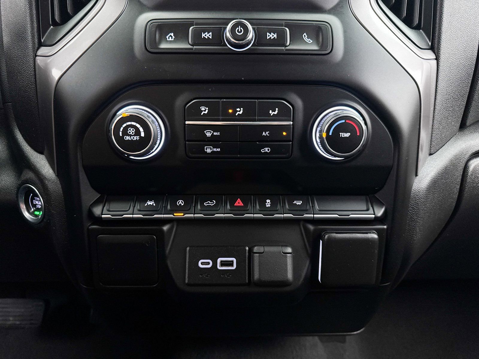 Used 2022 Chevrolet Silverado 1500 Custom image 21