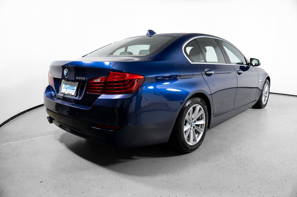 Used 2016 BMW 528i Sedan RWD image 8