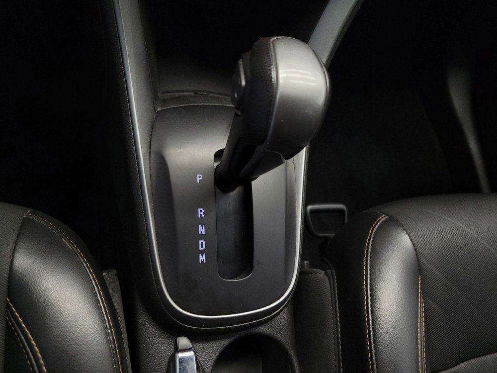 Used 2021 Chevrolet Trax LT w/ Sport Edition FWD image 26