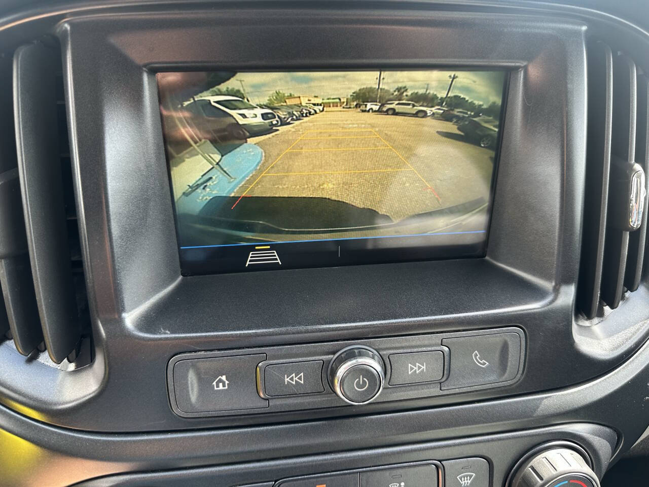 Used 2019 Chevrolet Colorado W/T RWD image 16