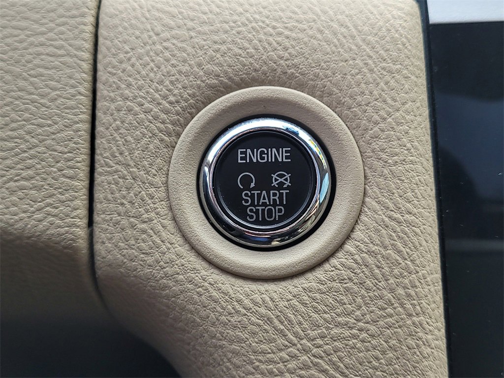 Used 2018 Ford Taurus Limited image 27