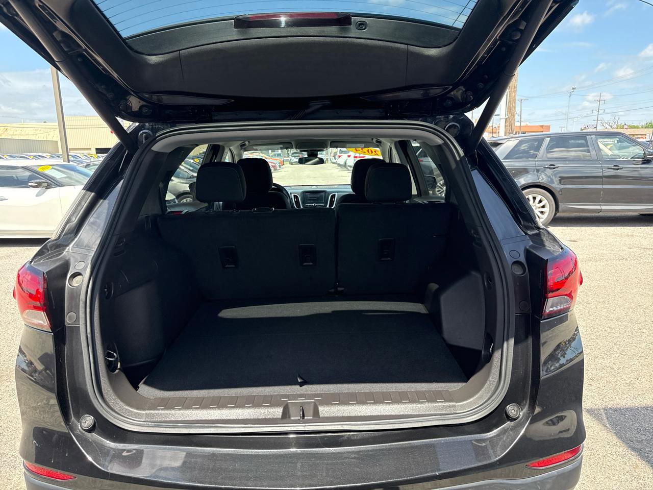 Used 2024 Chevrolet Equinox LT FWD image 8