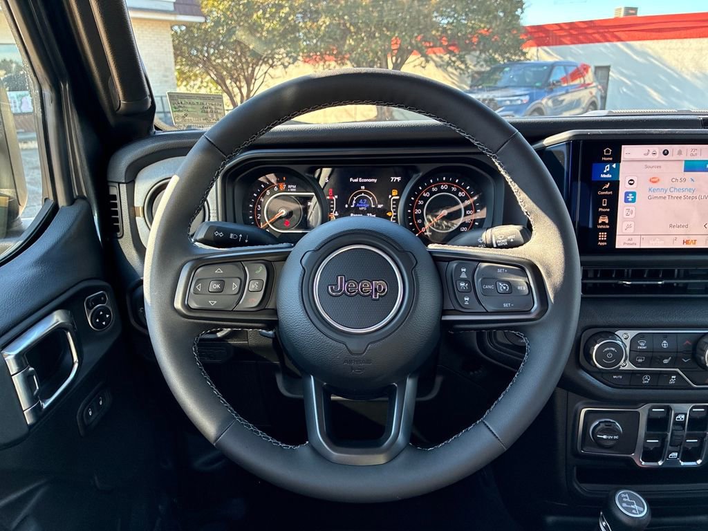 New 2025 Jeep Gladiator Sport image 14