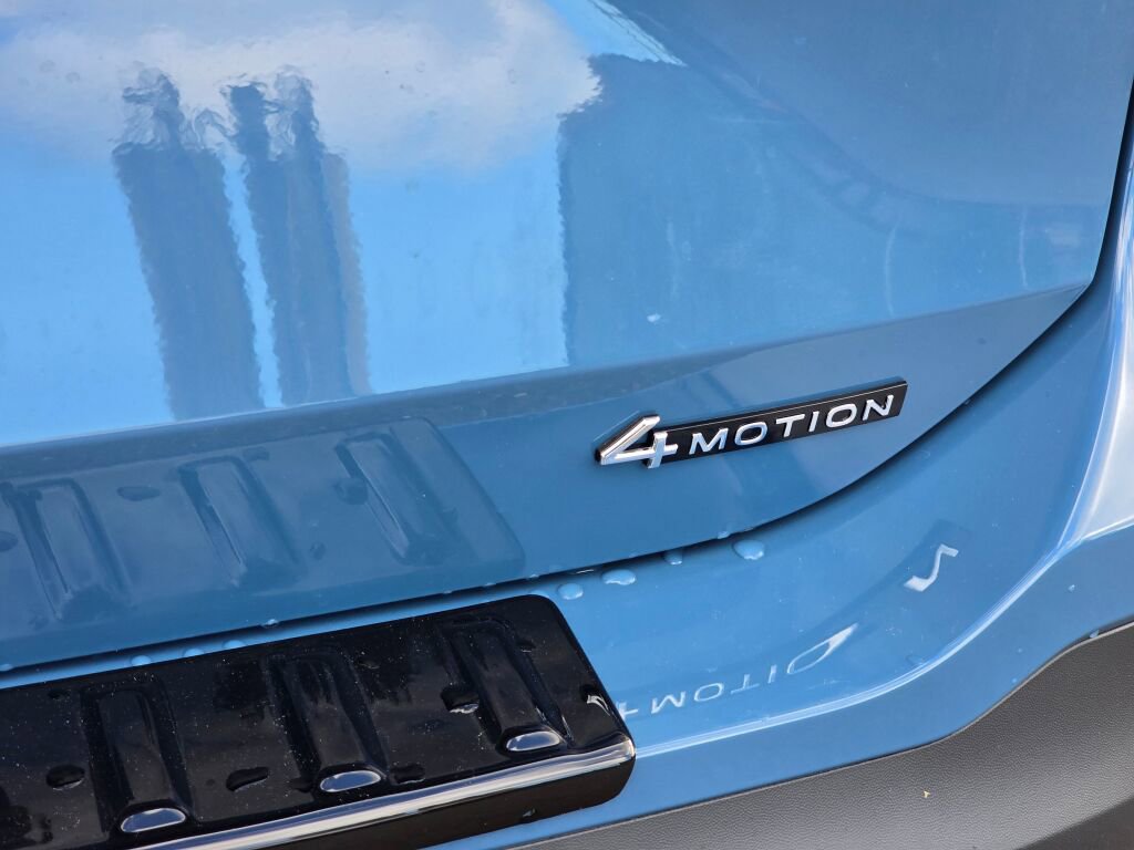 New 2026 Volkswagen Tiguan SE image 15