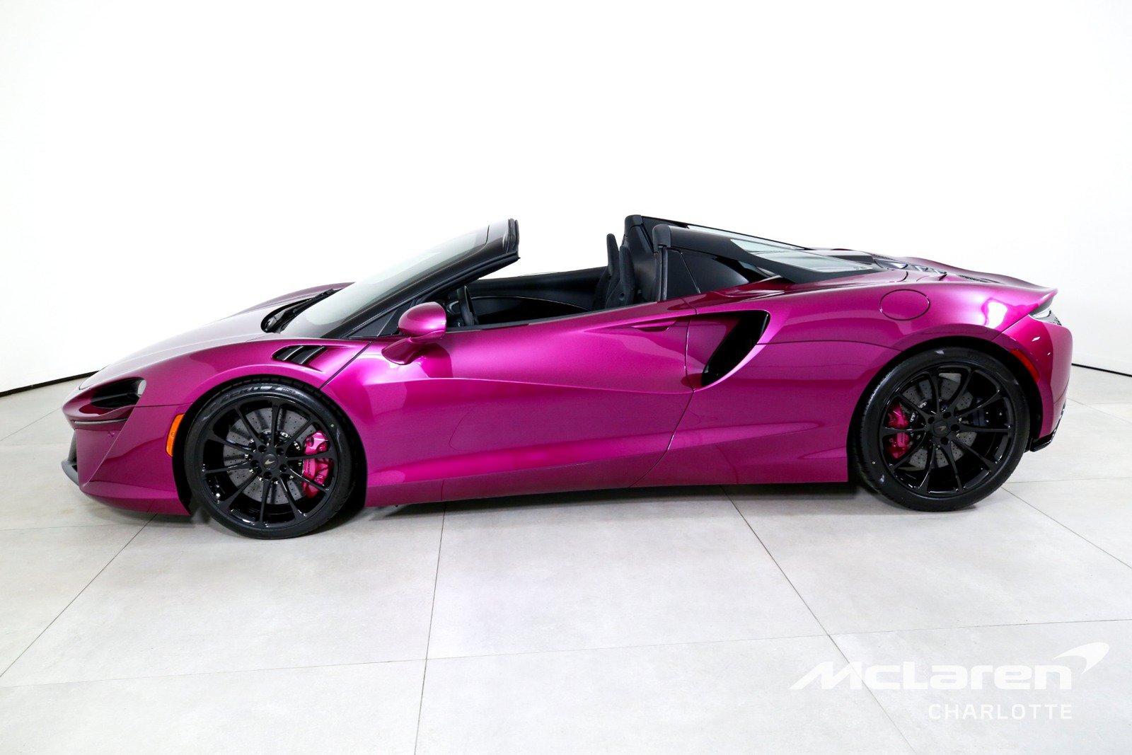 New 2026 McLaren Artura Spider RWD image 7