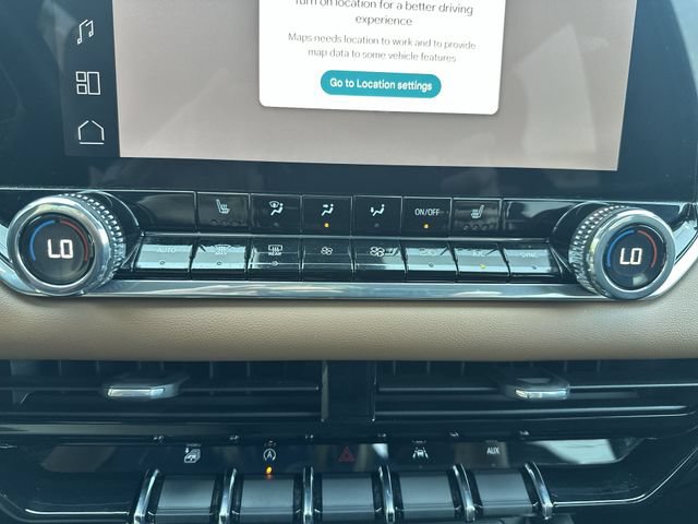 Used 2024 GMC Canyon AT4 w/ Canyon Safety Plus Package AWD/4WD image 18