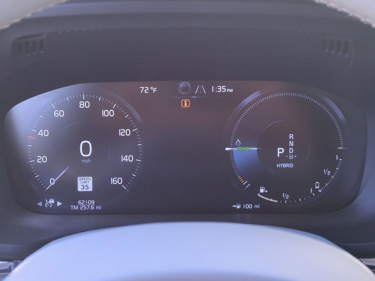 Used 2020 Volvo XC60 T8 Momentum image 22