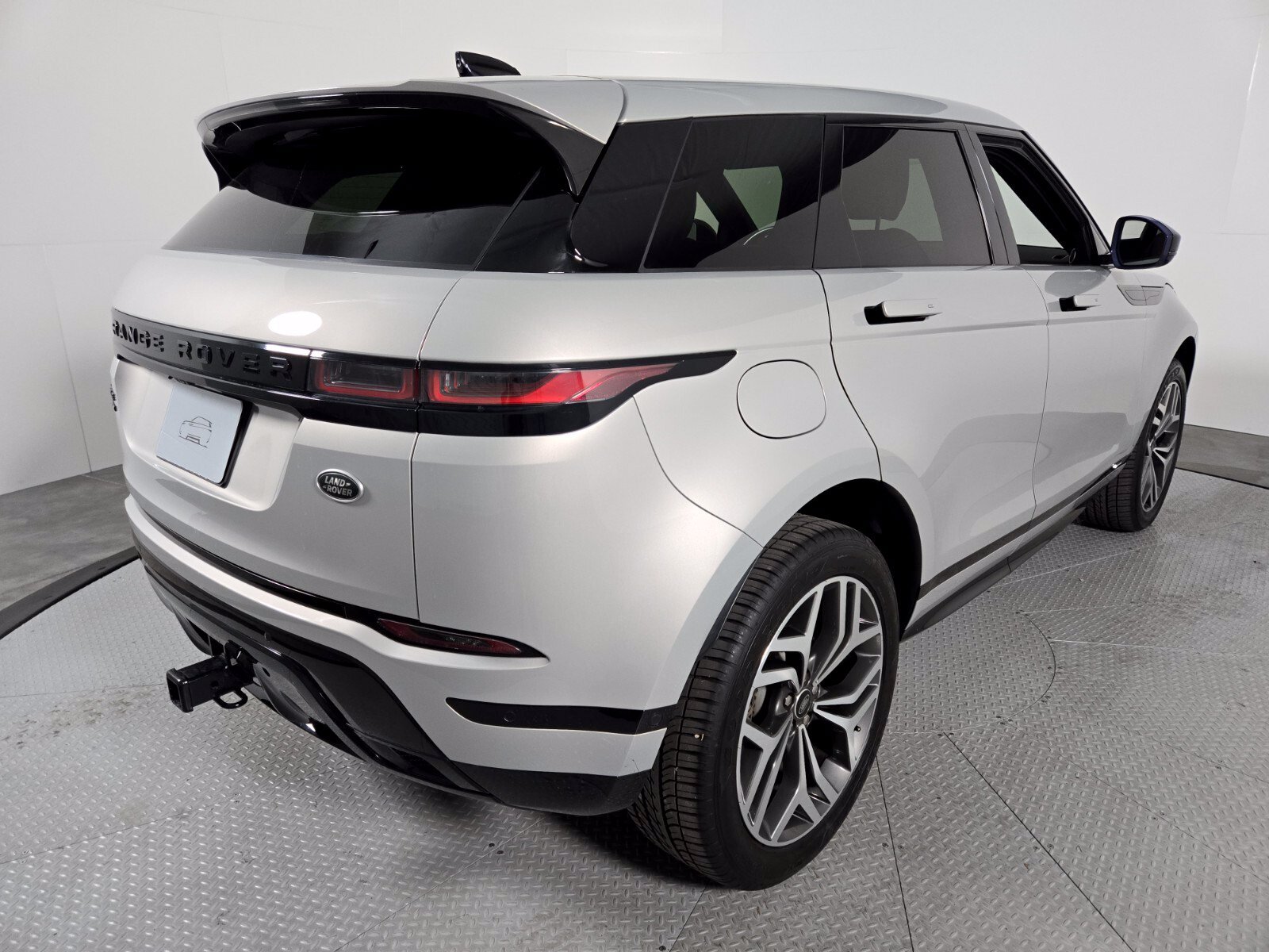 Used 2020 Land Rover Range Rover Evoque R-Dynamic HSE AWD/4WD image 2