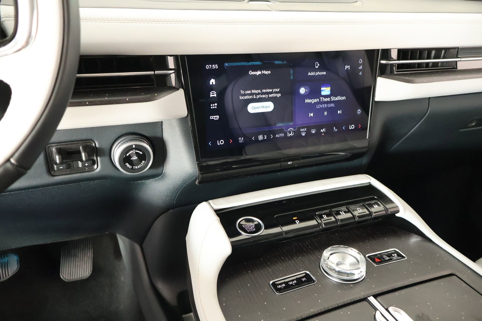 New 2026 Lincoln Navigator L Black Label AWD/4WD image 6