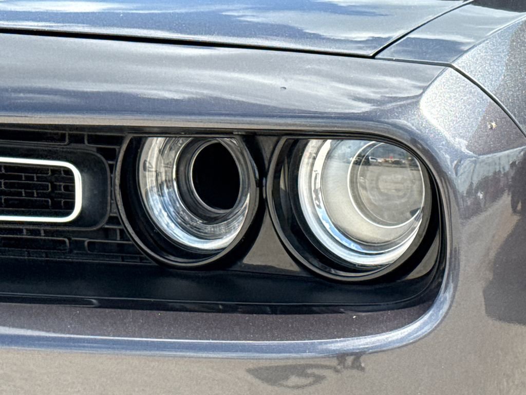 Used 2021 Dodge Challenger R/T RWD image 4