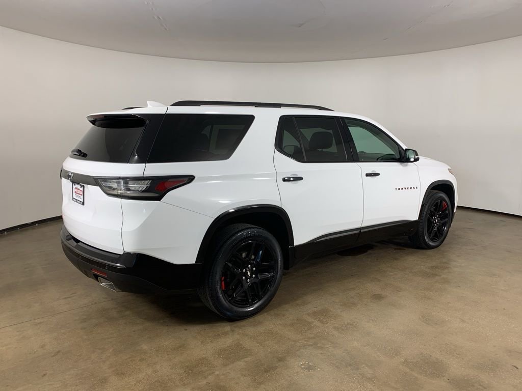 Used 2021 Chevrolet Traverse Premier w/ Redline Edition image 8