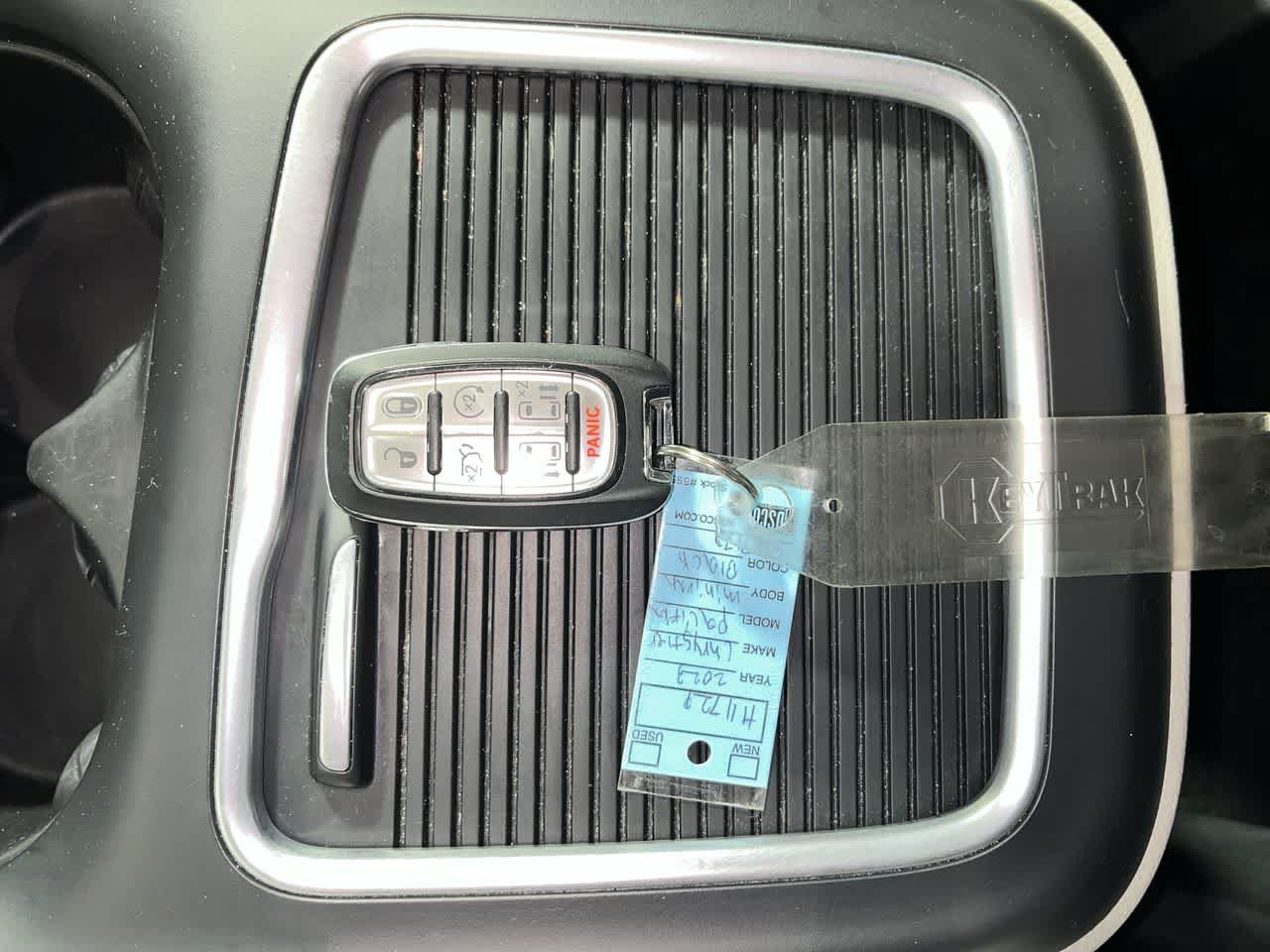 Used 2023 Chrysler Pacifica Touring-L image 23