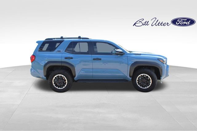 Used 2025 Toyota 4Runner TRD Off-Road Premium w/ Tow Technology Package AWD/4WD image 4