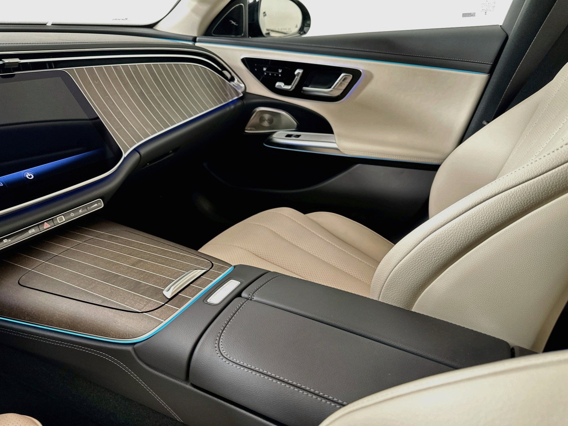 New 2027 Mercedes-Benz E 350 Sedan image 26