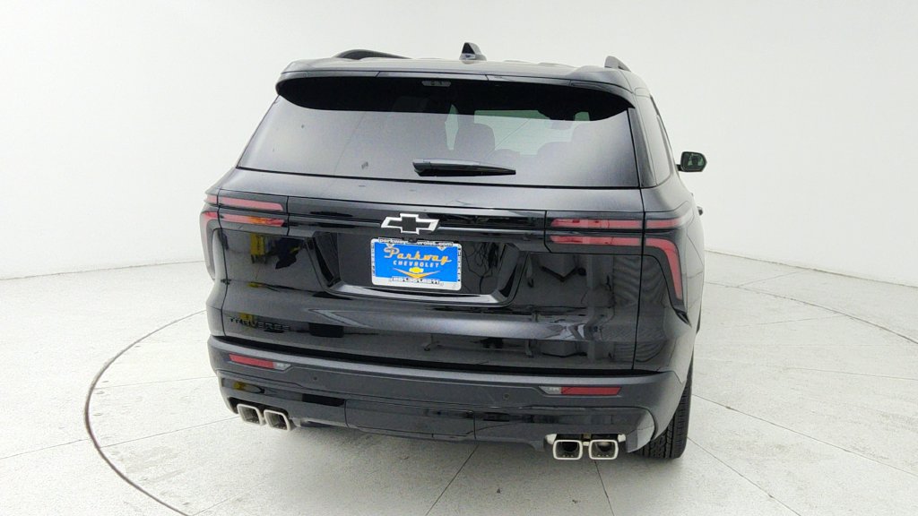 New 2027 Chevrolet Traverse LT w/ Driver Confidence Package FWD image 6