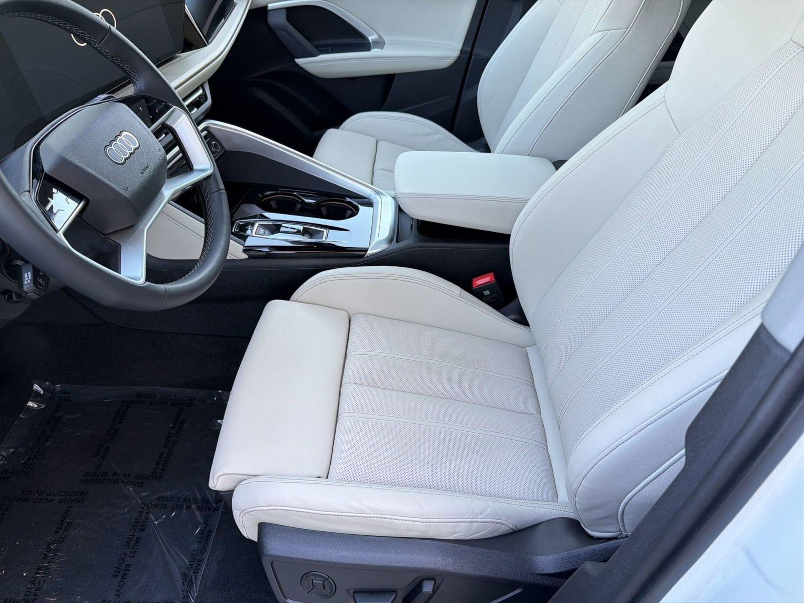 Used 2025 Audi Q5 Prestige AWD/4WD image 5