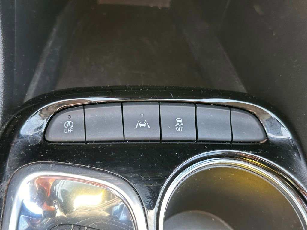 Used 2023 Buick Encore GX Select image 29