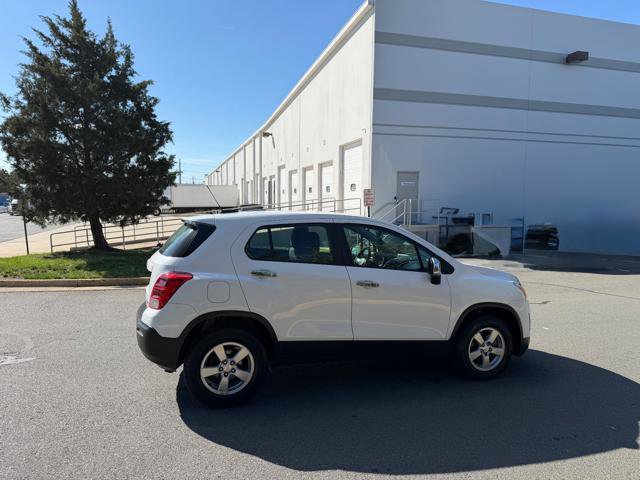 Used 2016 Chevrolet Trax LS image 5