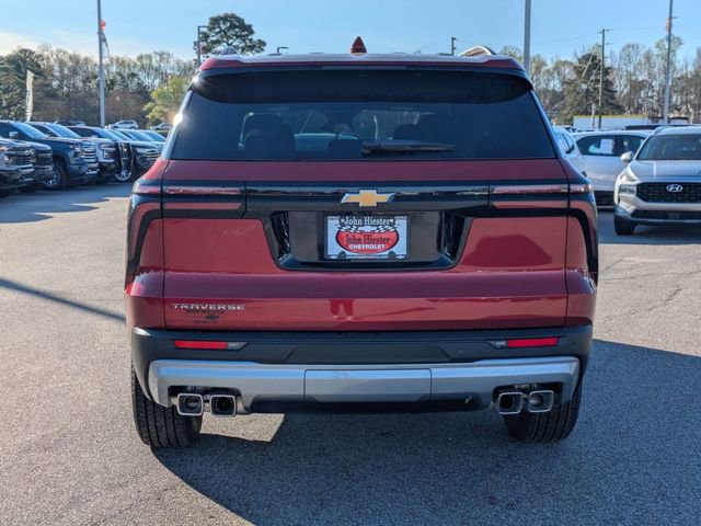 New 2026 Chevrolet Traverse LT w/ LPO, Floor Liner Package image 4