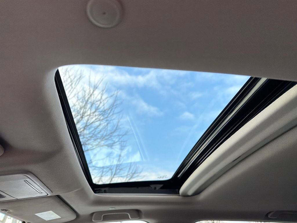 Used 2023 Honda CR-V EX image 50