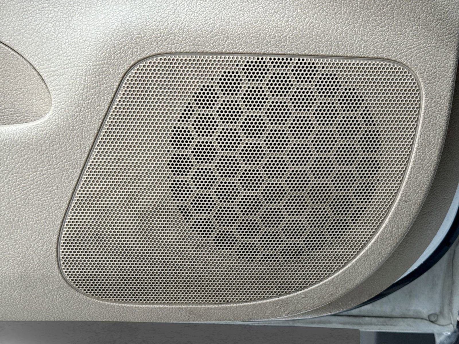 Used 2007 HUMMER H3 Luxury image 51