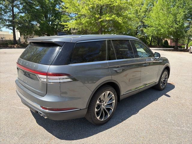 Used 2025 Lincoln Aviator Reserve w/ Luxury Package AWD/4WD image 5