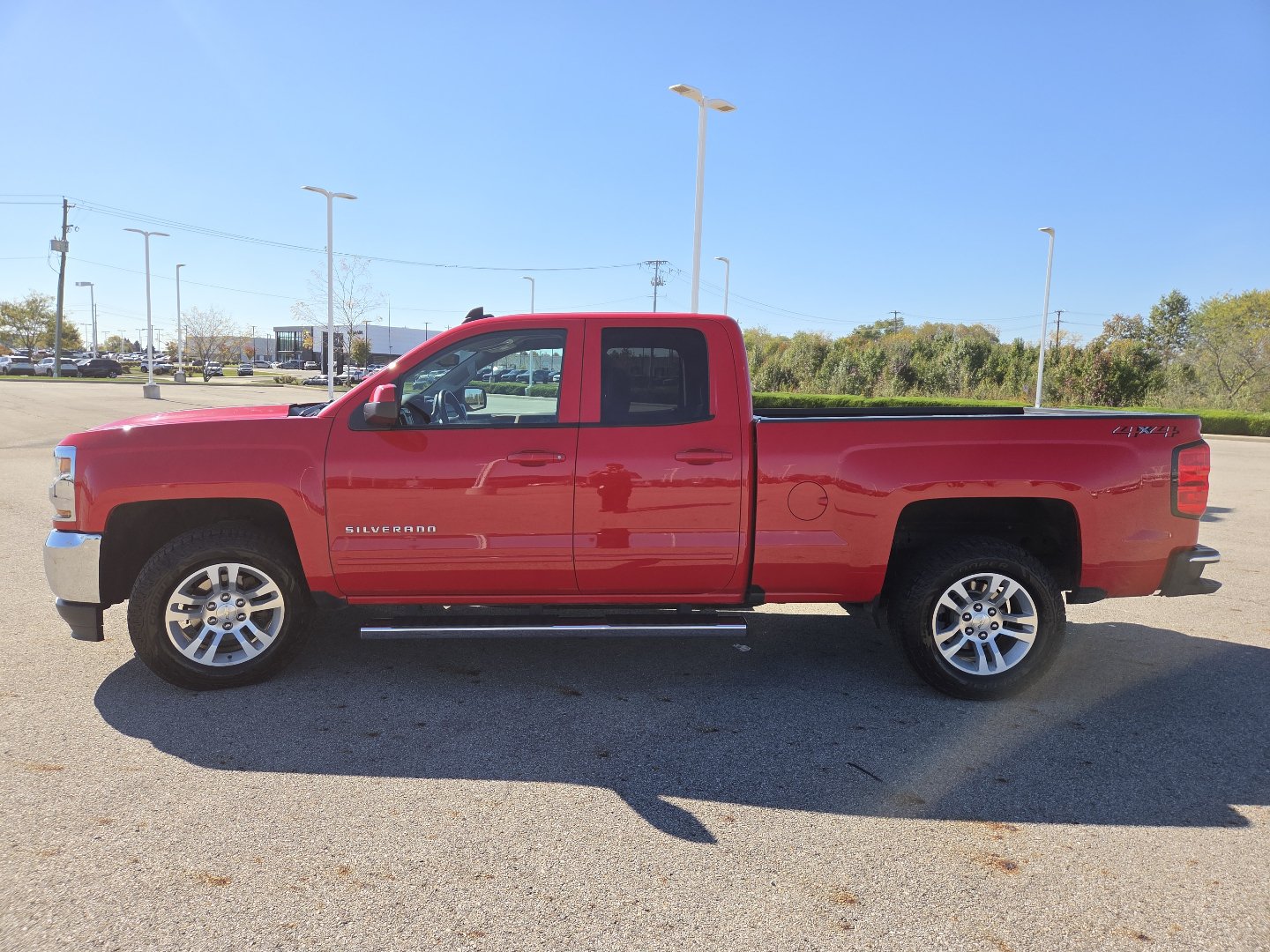Used 2018 Chevrolet Silverado 1500 LT w/ All Star Edition AWD/4WD image 15