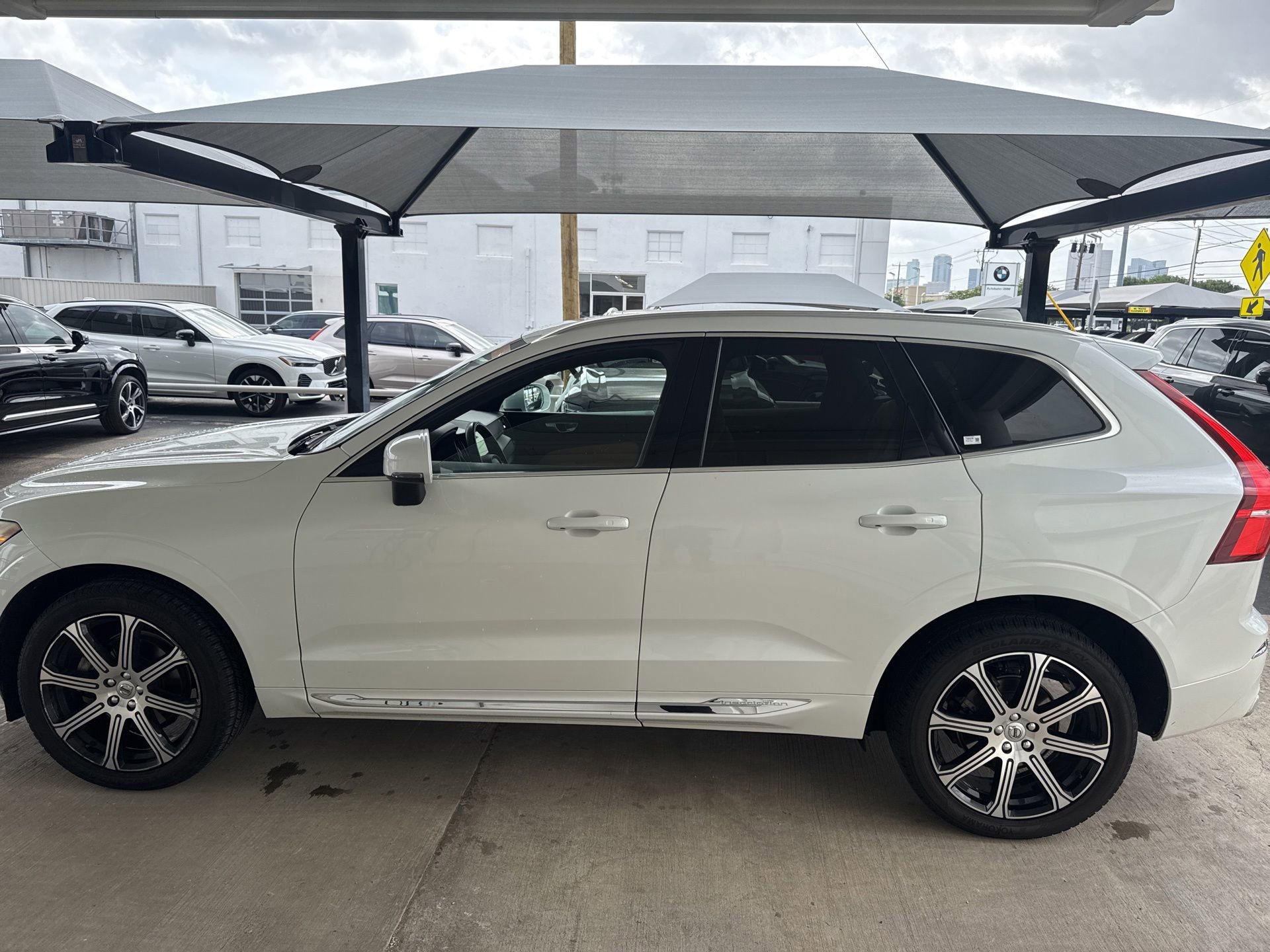 Used 2020 Volvo XC60 T5 Inscription w/ Protection Package Premier FWD image 8