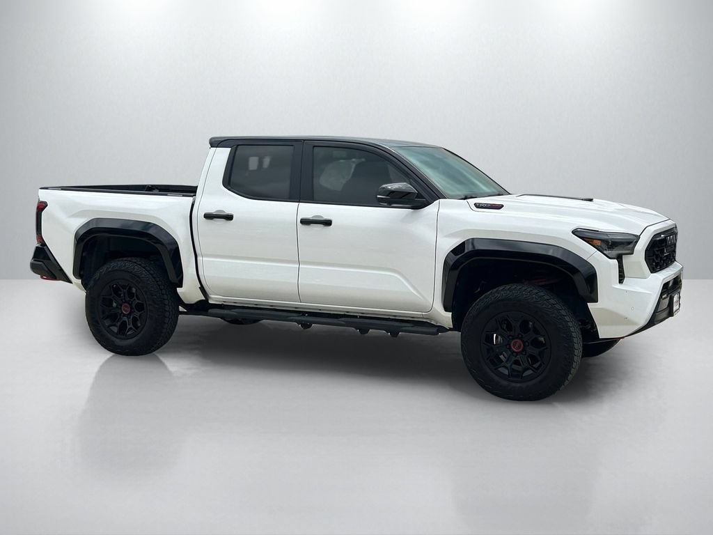 Certified 2025 Toyota Tacoma TRD Pro AWD/4WD image 4