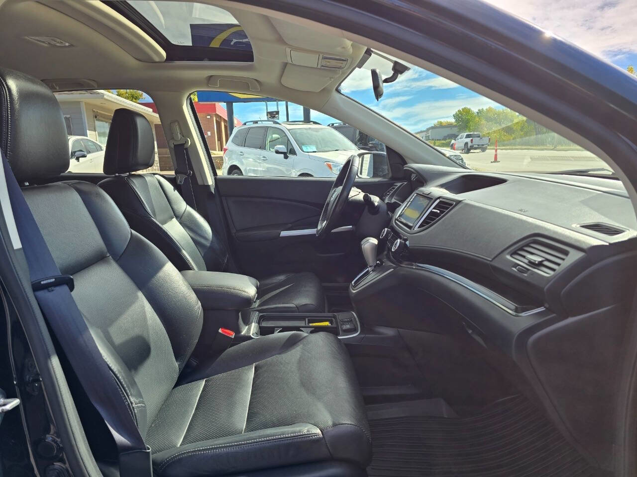 Used 2016 Honda CR-V EX-L image 26