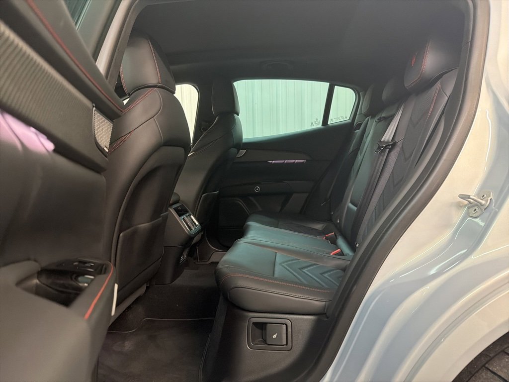 Used 2023 Maserati Grecale Trofeo image 29