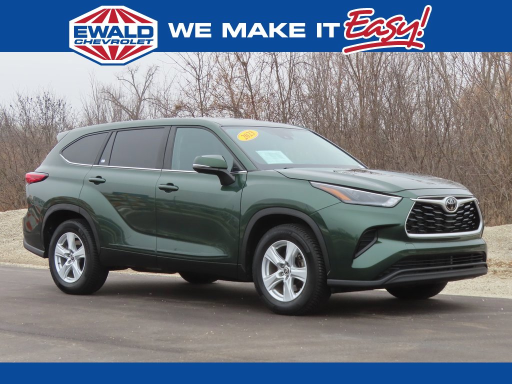 Used 2023 Toyota Highlander L image 1