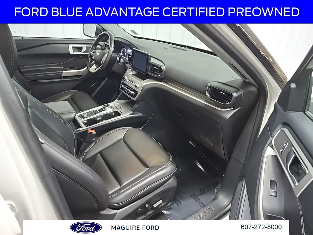Used 2023 Ford Explorer XLT w/ Equipment Group 202A AWD/4WD image 20