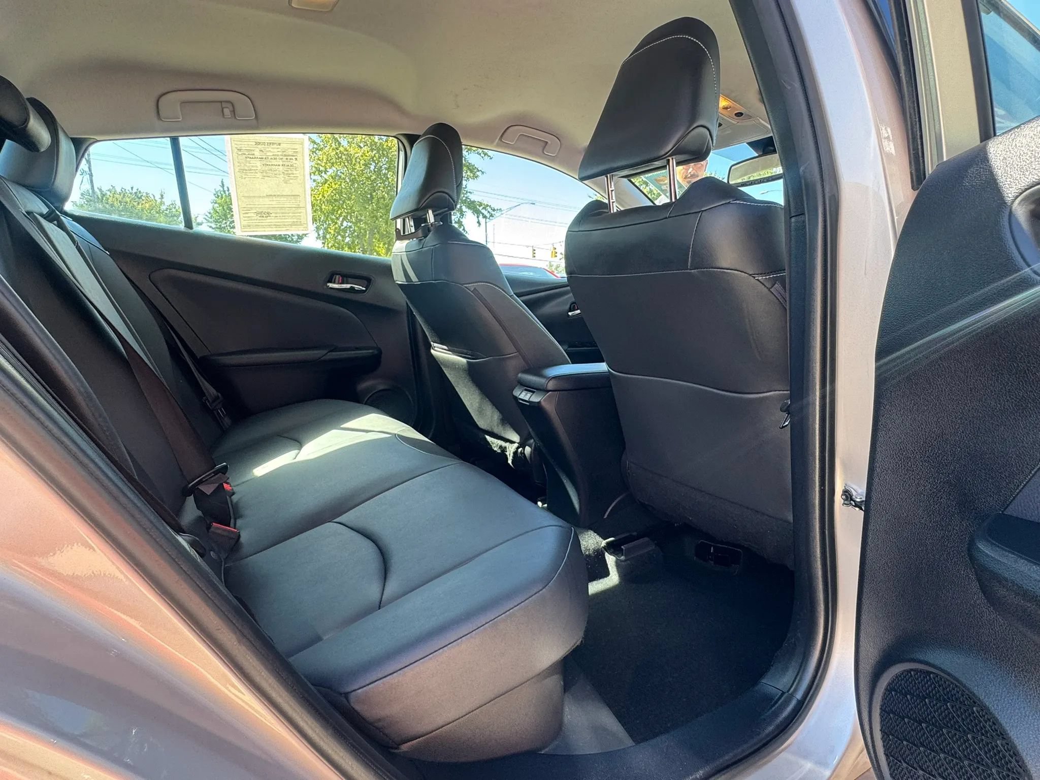 Used 2020 Toyota Prius Prime Limited FWD image 13